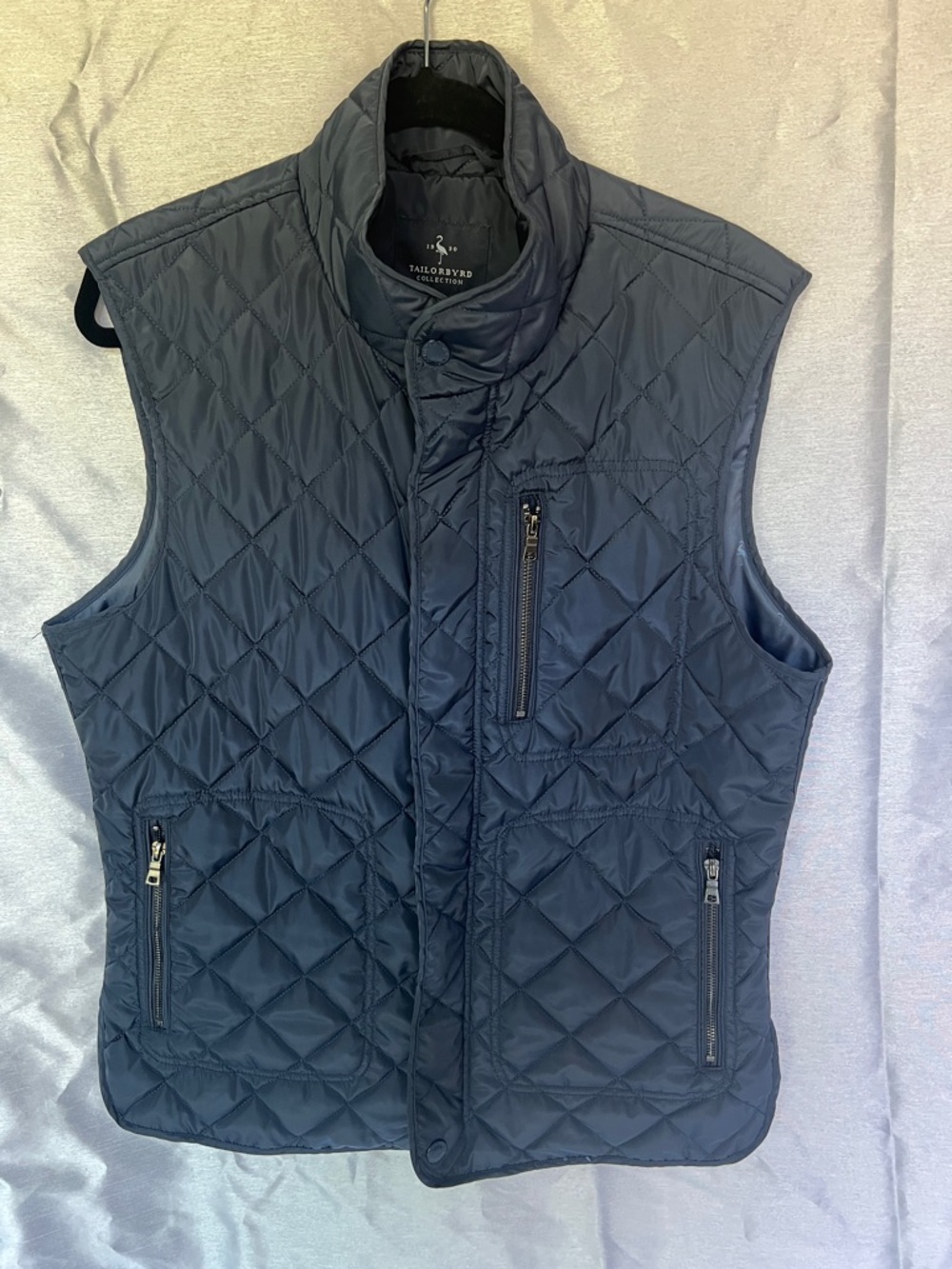 Tailorbyrd Quilted Dark Blue Men's Vest with Zip Pockets